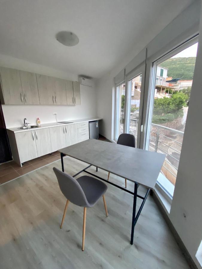 דירות Petrovac Upart House מראה חיצוני תמונה