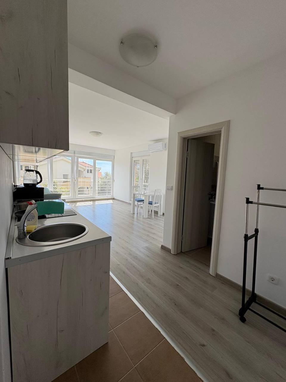 דירות Petrovac Upart House מראה חיצוני תמונה